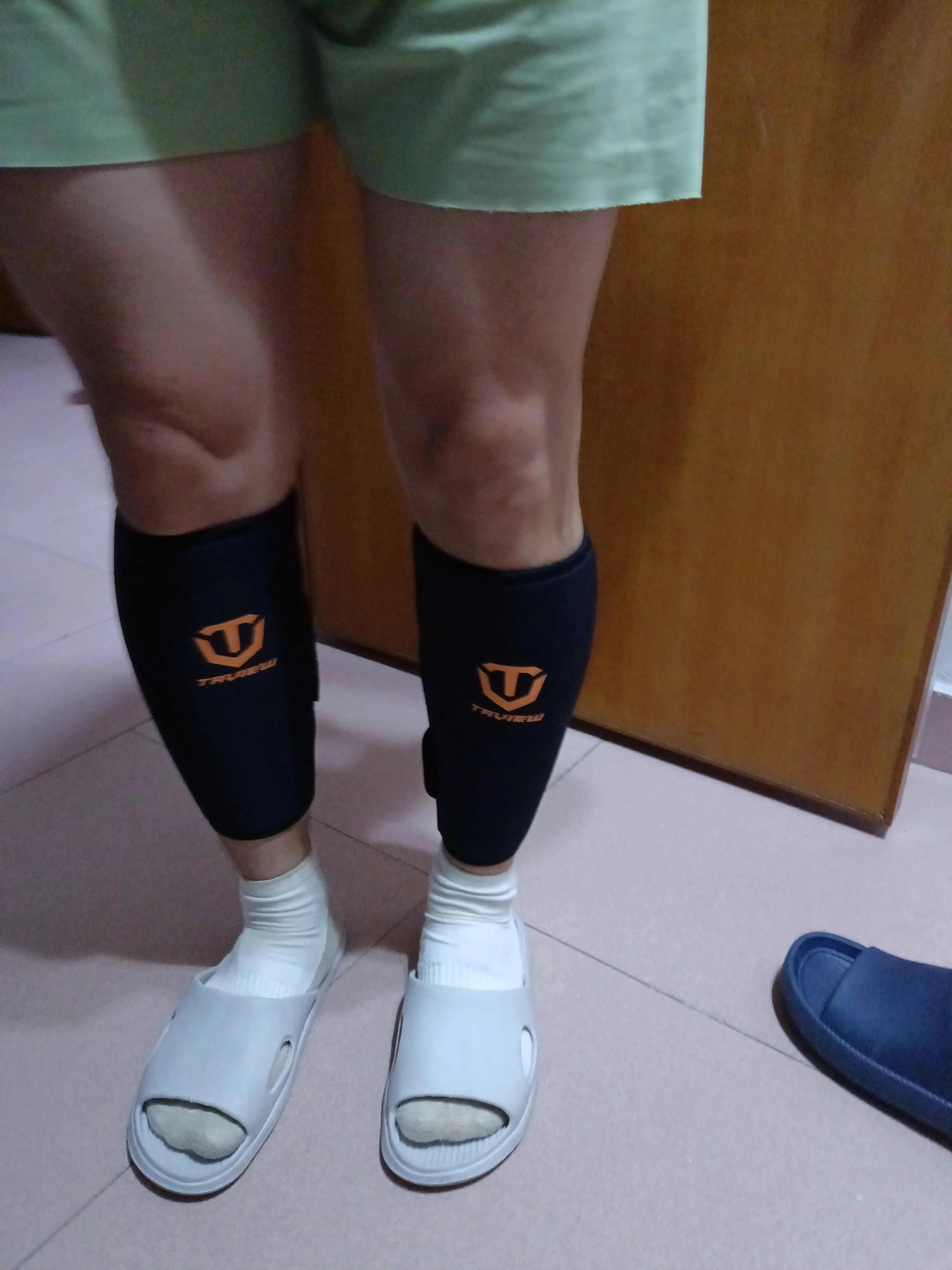 5mm Neoprene Pull Up Squat Shin Guard Pad Calf