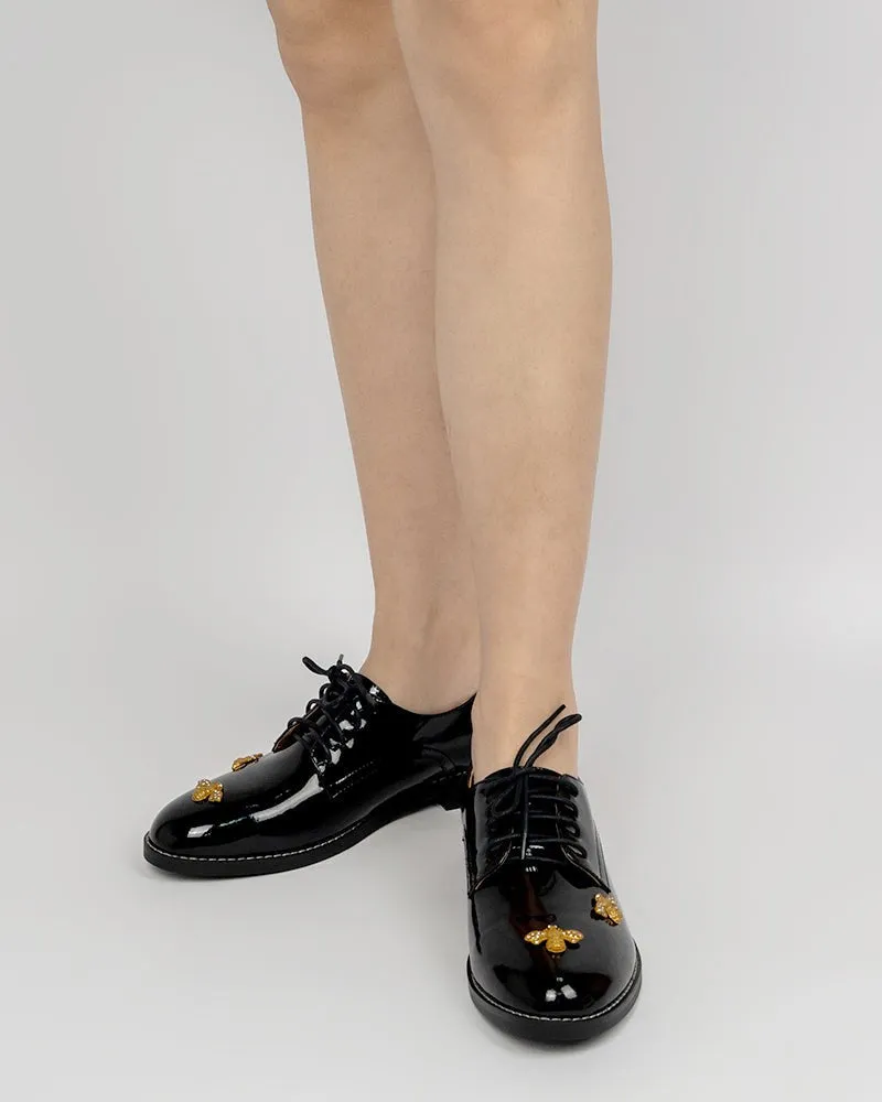 (Clean Up - US 6.5) Patent Leather Bee Pattern Loafers
