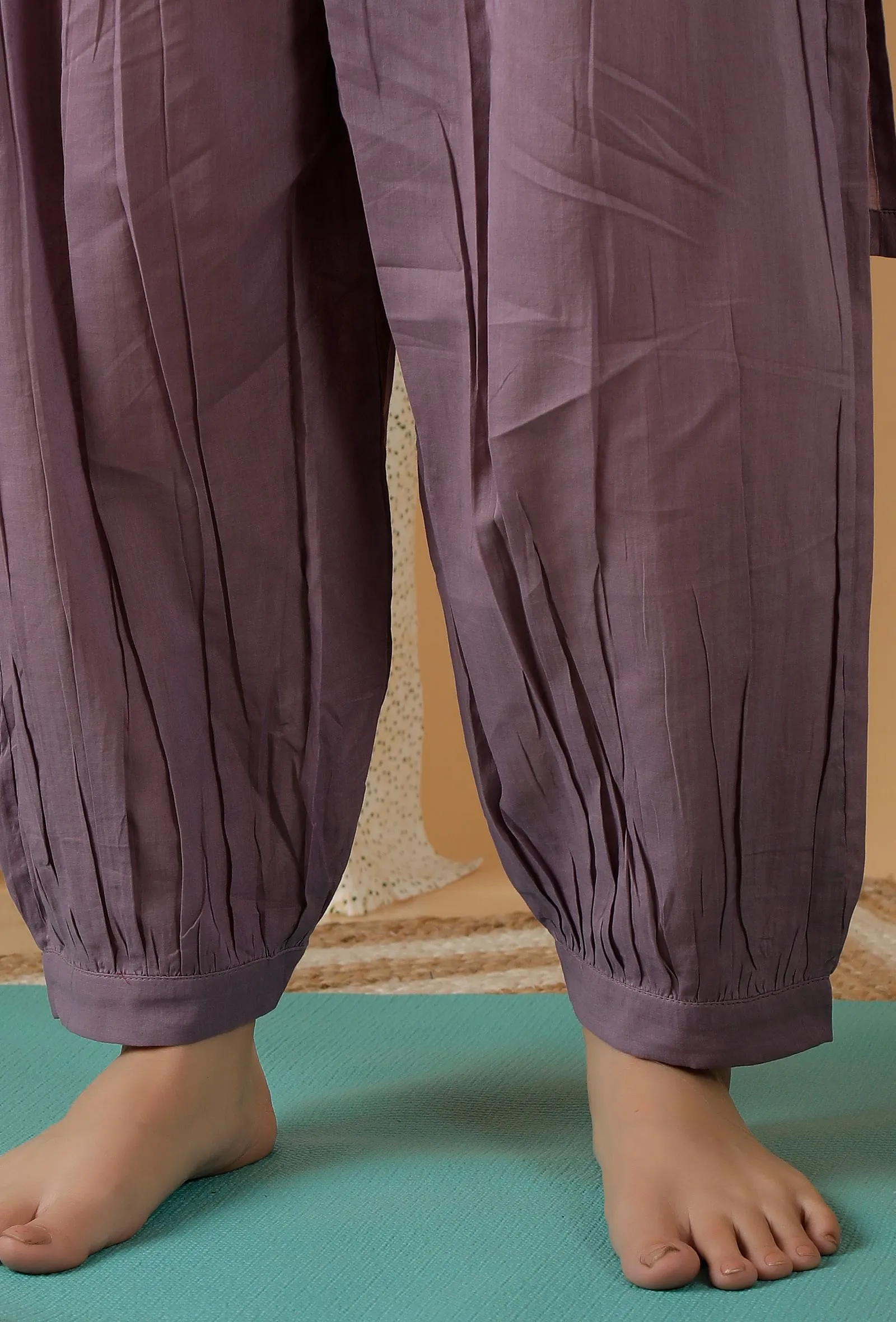 Mulmul Cotton Solid Lilac Harem Pants