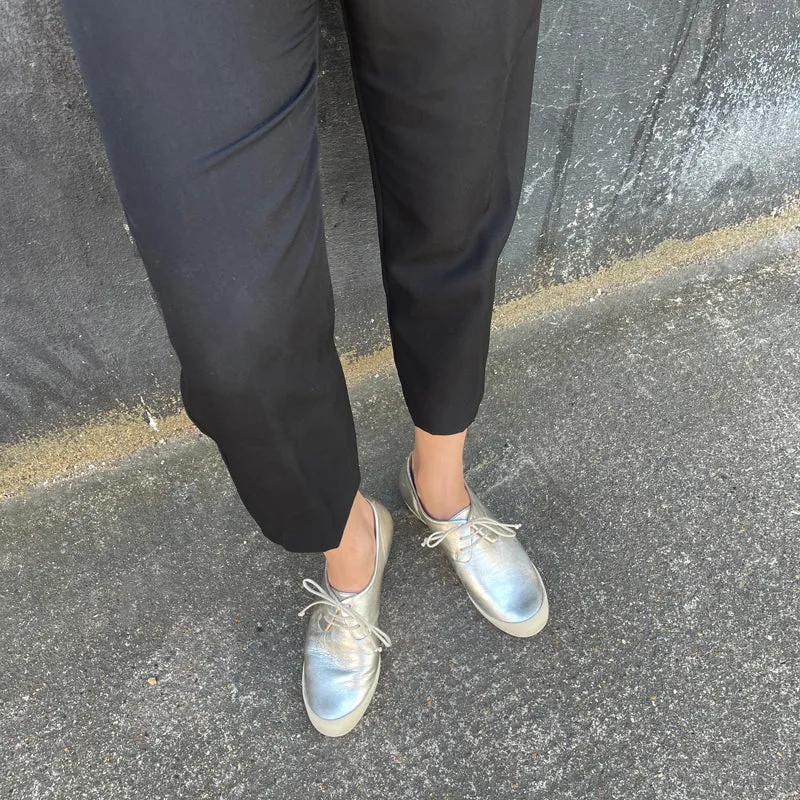 SS24 GEEK Veuve | Leather Sneakers
